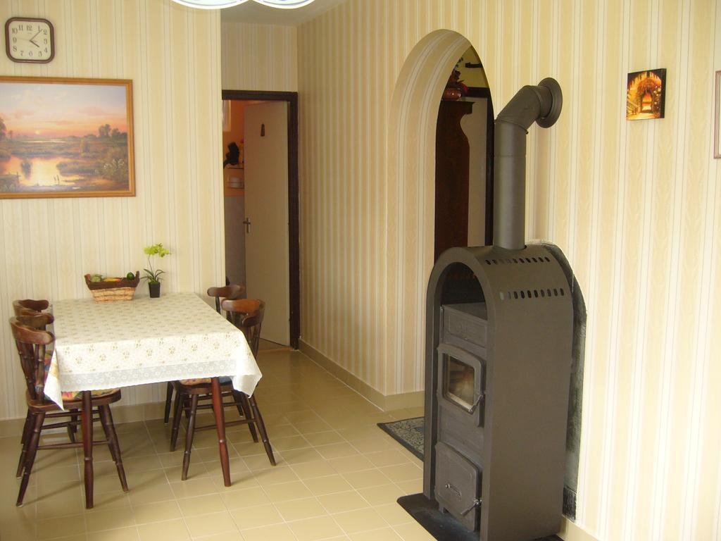 Orszag Apartmanhaz Залакарос Екстериор снимка