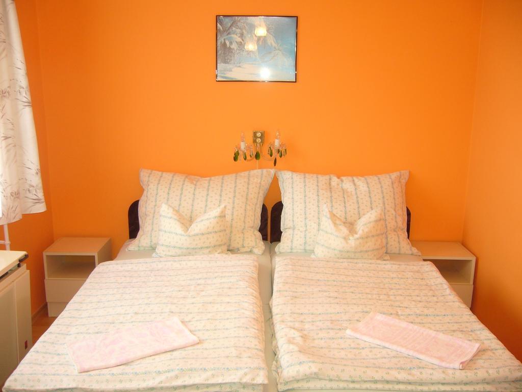 Orszag Apartmanhaz Залакарос Екстериор снимка