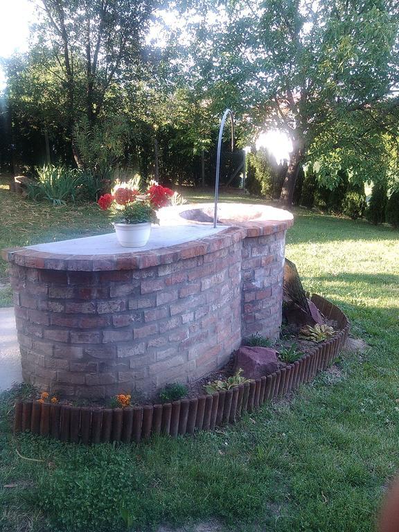Orszag Apartmanhaz Залакарос Екстериор снимка